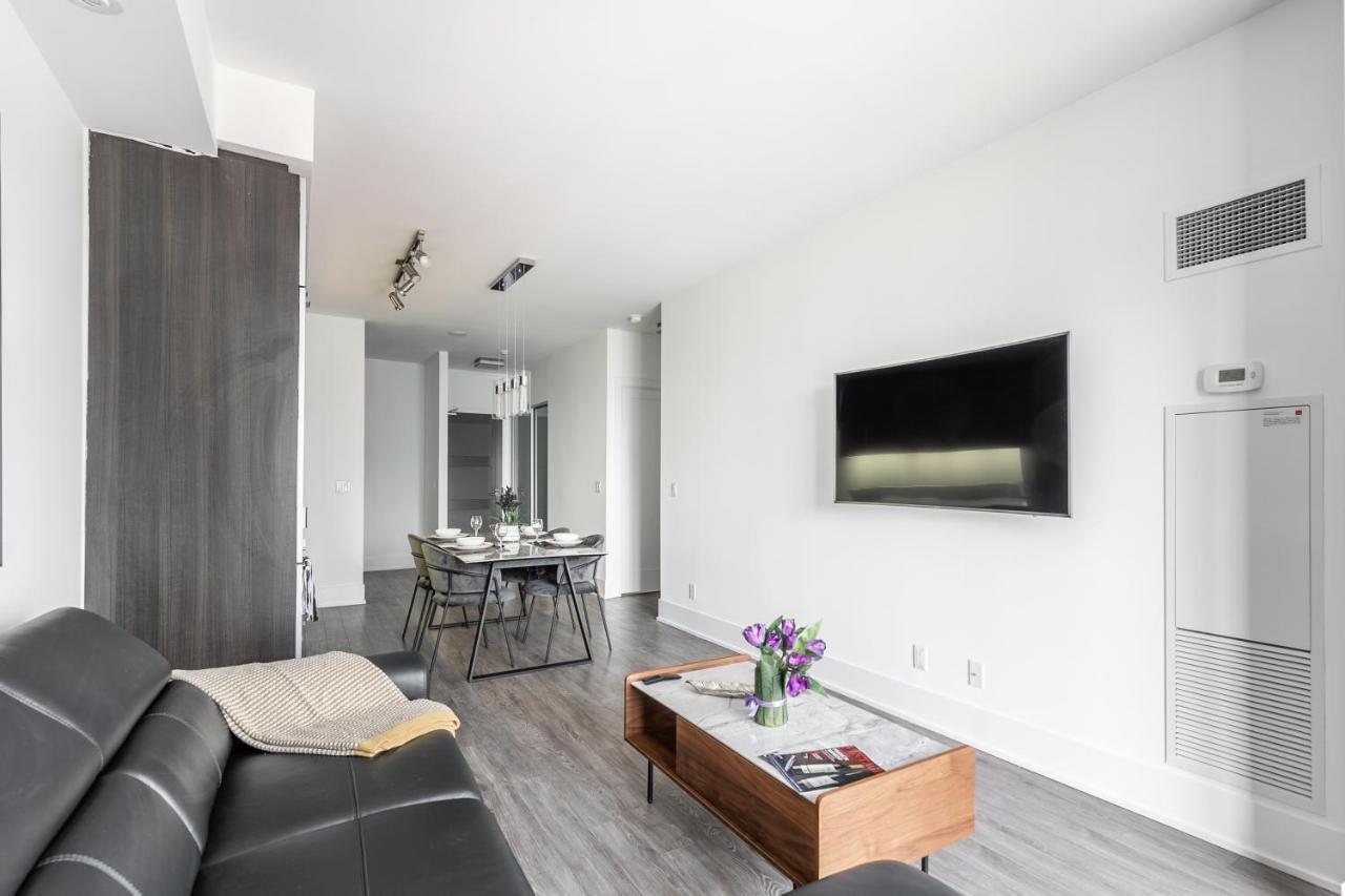 Stylish 1Br + Office Condo - Cn Tower View Торонто Экстерьер фото