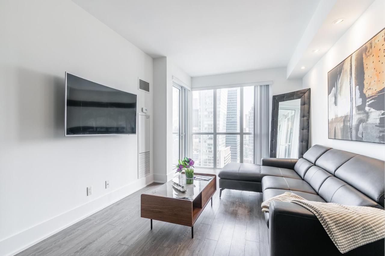 Stylish 1Br + Office Condo - Cn Tower View Торонто Экстерьер фото